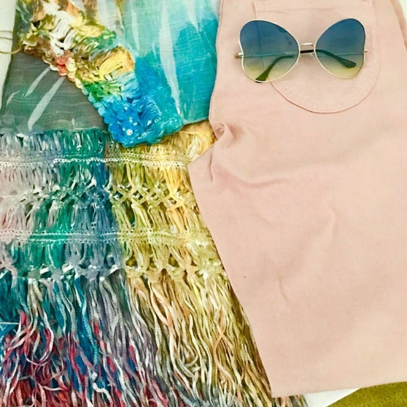 Tunic Fringe Top - Picture 3 of 3